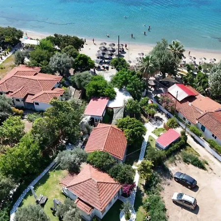 Physis Oikos Beachfront *