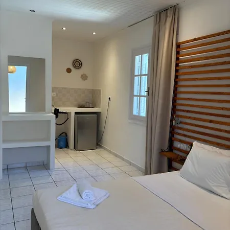 Physis Oikos Beachfront Apartament *